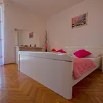 Komfortables Nur 400 Meter Zum Mit Traumhaften Meerblick * 노비비노돌스키